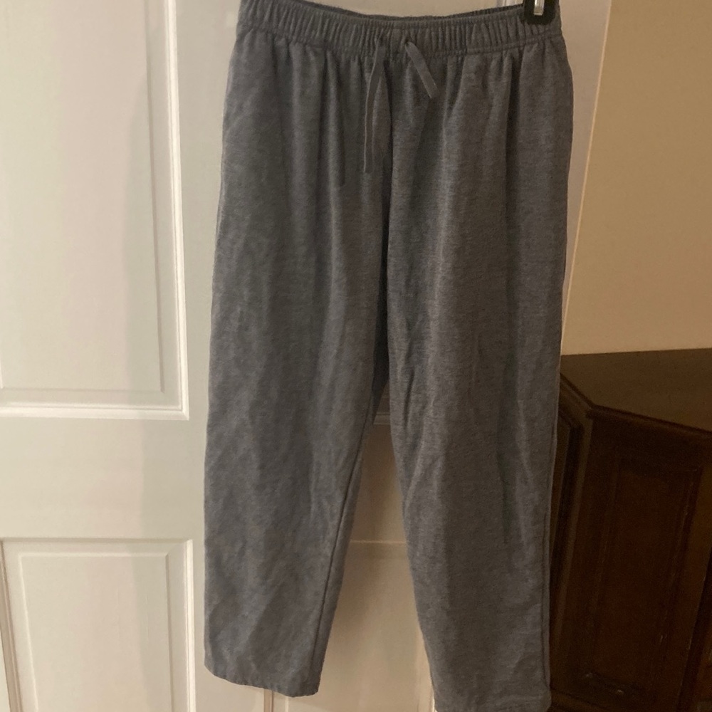 Tek Gear Gray Sweatpants